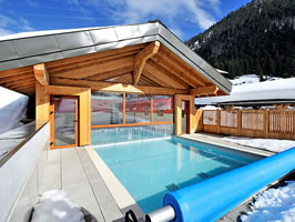 Chalets with pools