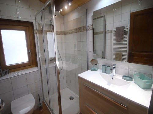 Apartment 781 - Slide 8