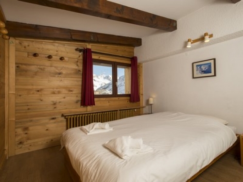 Chalet 820 - Slide 2