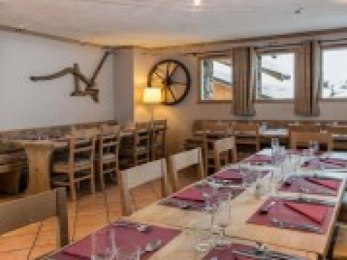 Ski Lodge Aigle - Slide 5