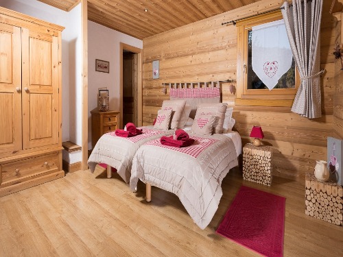 Chalet 890 - Slide 5